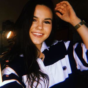 Meet your Posher, Hanna